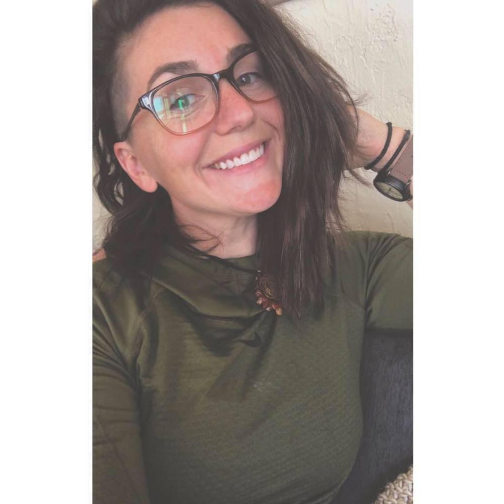 Meet your Posher, Laura